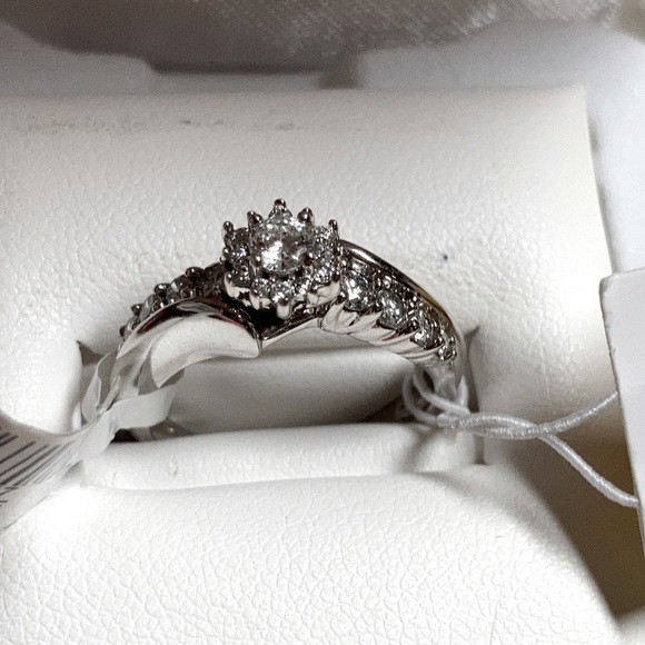 Cherish Always Diamond Ring - Picture 3 of 9